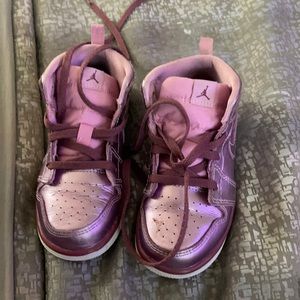 Toddler girl sneakers
